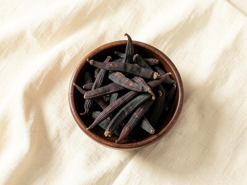 Black Cardamom spice supplied by Swathi Food Trades